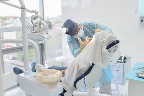 Best Emergency Dental Extractions in Laureles, TX